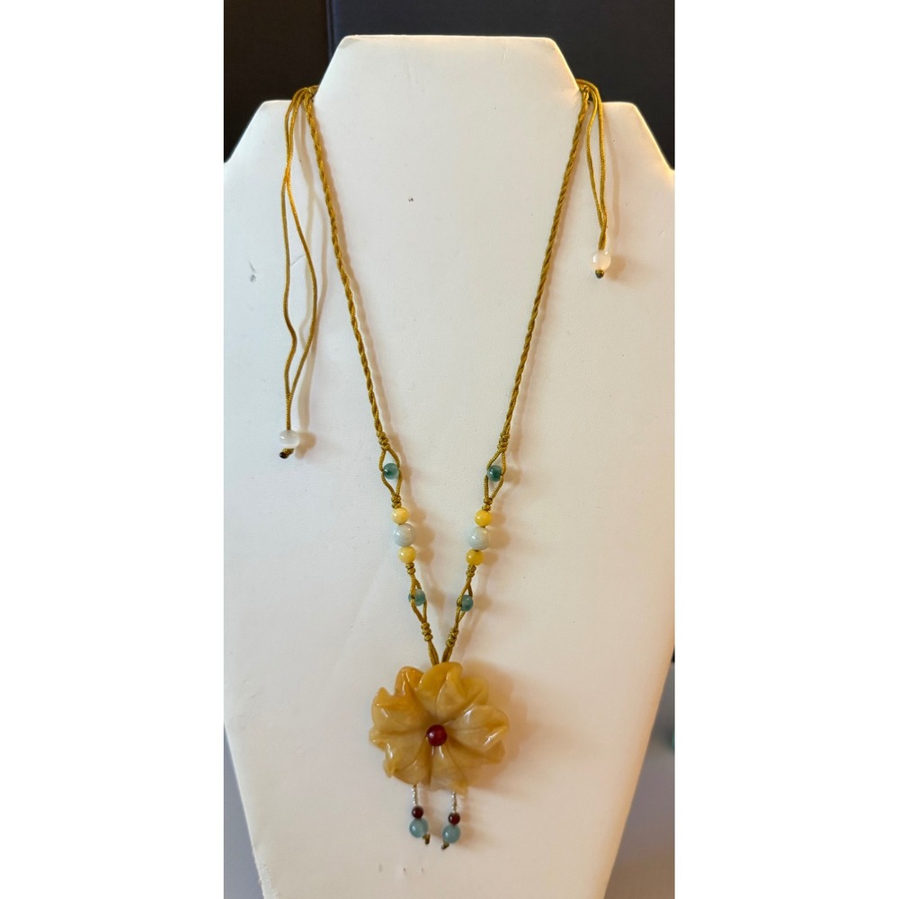 Womens Adjustable Flower Pendant Necklace Yellow Carved Jade Beaded Cord Boho